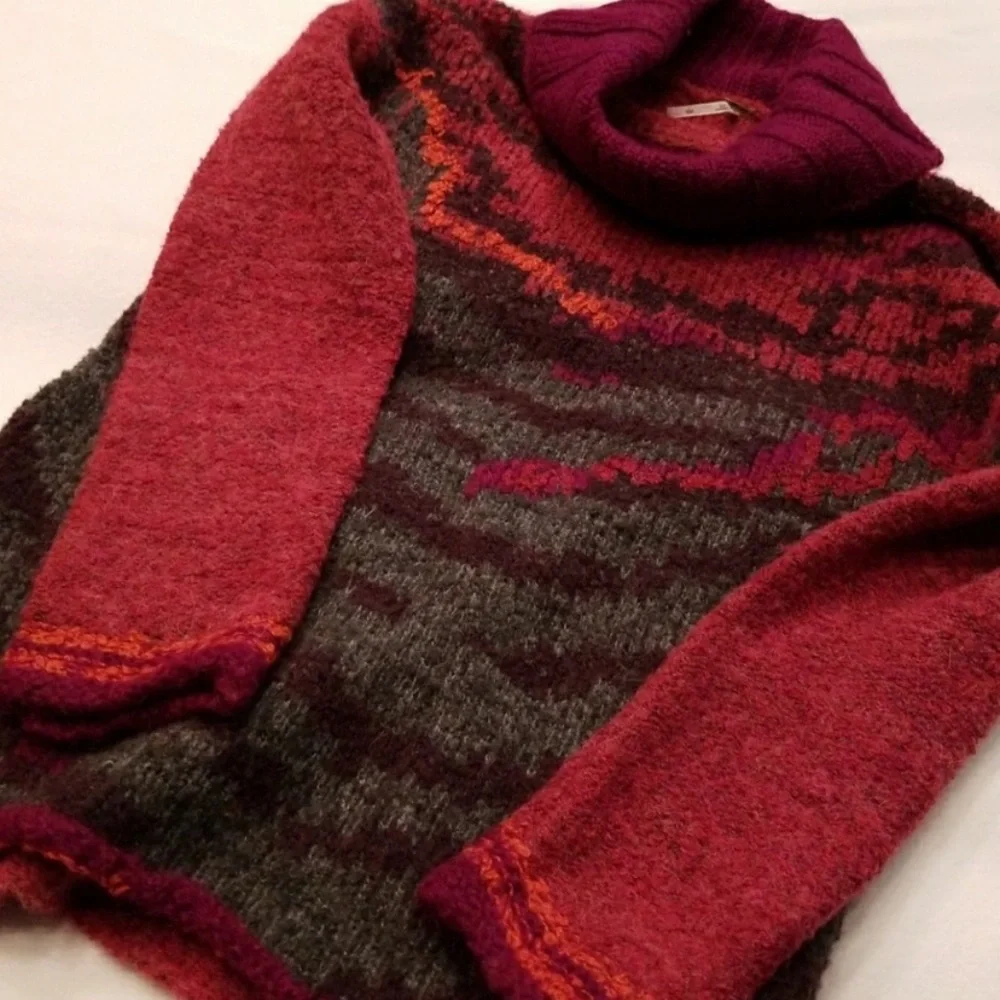 NWOT Free People Wool Sweater Fits S-M - Picture 3 of 8
